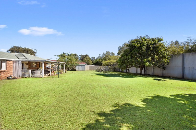 Photo - 6 Tallowwood Street, Kallangur QLD 4503 - Image 16