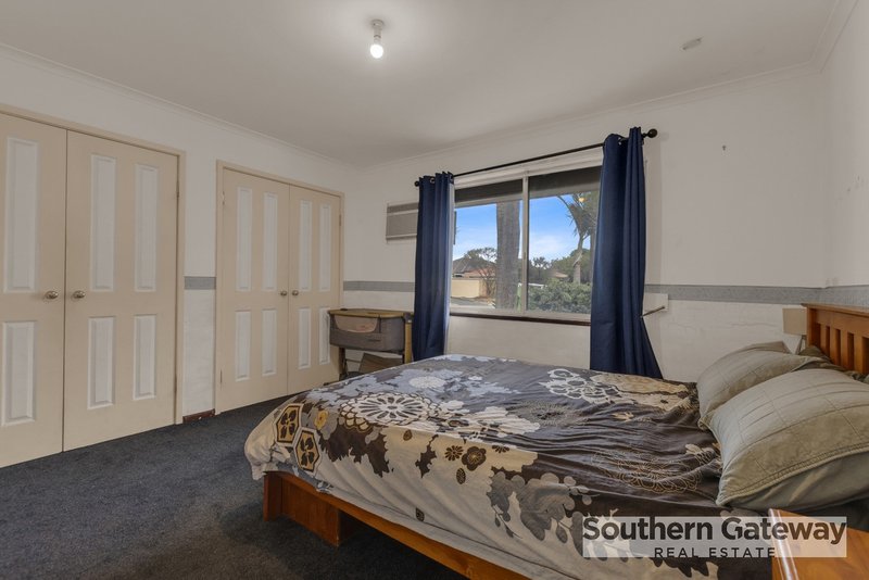 Photo - 6 Talwin Court, Kelmscott WA 6111 - Image 11