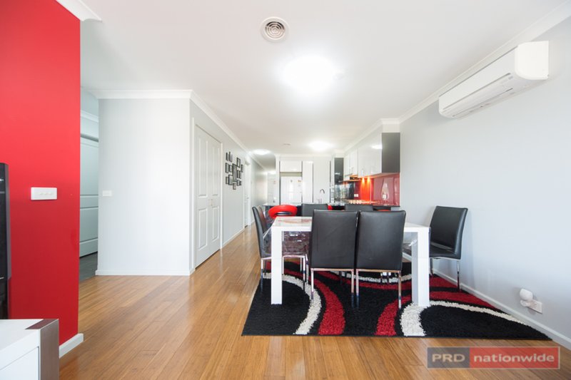 Photo - 6 Tarling St , Casey ACT 2913 - Image 5