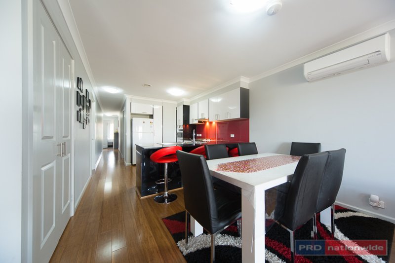 Photo - 6 Tarling St , Casey ACT 2913 - Image 6