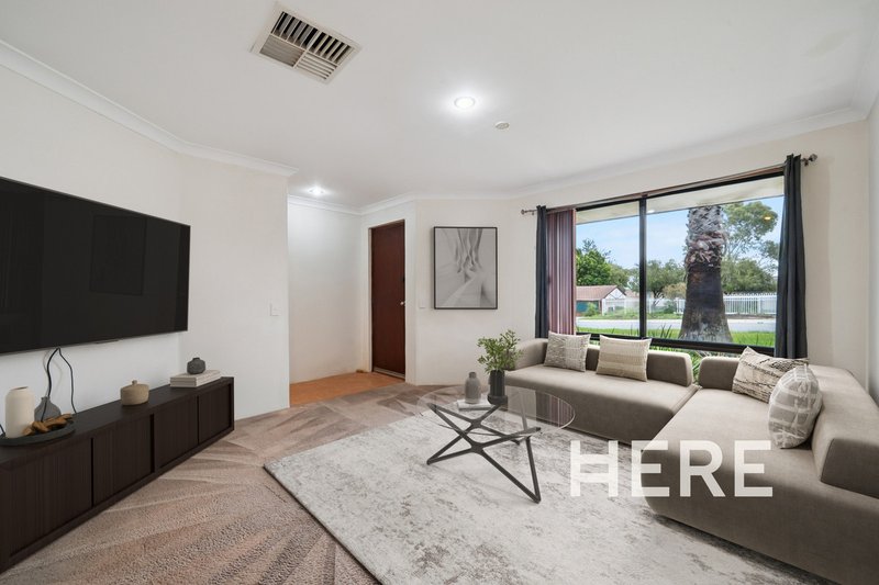 Photo - 6 Tarndale Way, South Lake WA 6164 - Image 1