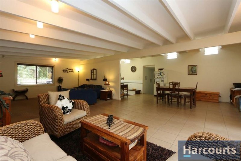 Photo - 6 Tarooki St , Bellara QLD 4507 - Image 4