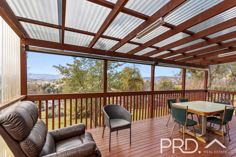 Photo - 6 Tasma Street, Batlow NSW 2730 - Image 11