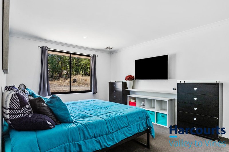 Photo - 6 Tassel Court, Lower Chittering WA 6084 - Image 15