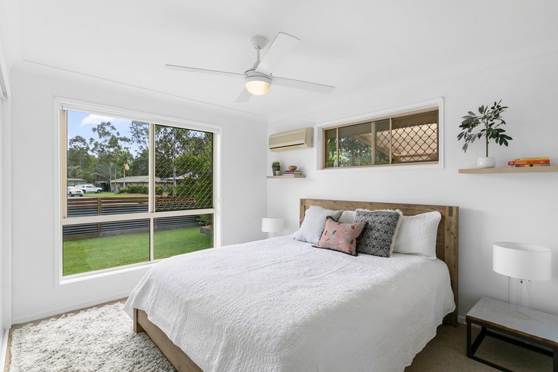 Photo - 6 Teak Ct , Morayfield QLD 4506 - Image 6