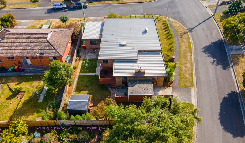 Photo - 6 Teal Court, Newnham TAS 7248 - Image 3