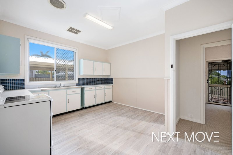 Photo - 6 Tedrake Street, Willagee WA 6156 - Image 4