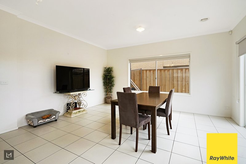 Photo - 6 Teller Street, Tarneit VIC 3029 - Image 7