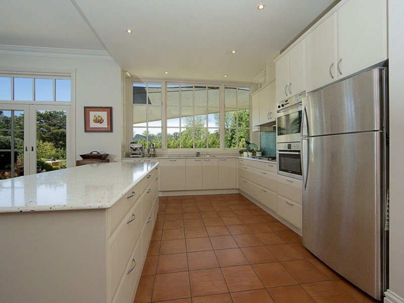 Photo - 6 Tennyson Crescent, Forrest ACT 2603 - Image 7