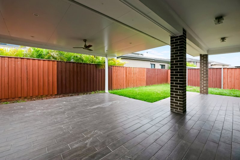 Photo - 6 Terracotta Road, Moorebank NSW 2170 - Image 9