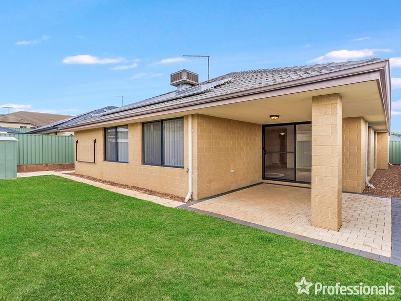 Photo - 6 Territory Crescent, Baldivis WA 6171 - Image 11