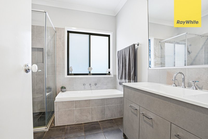 Photo - 6 Teton Street (Gables) , Box Hill NSW 2765 - Image 15