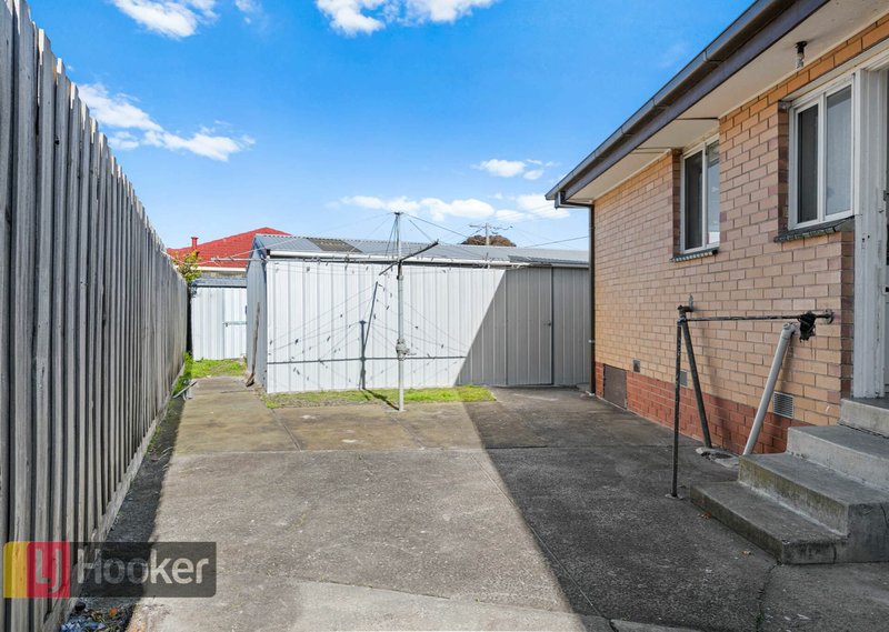 Photo - 6 Thames Avenue, Springvale VIC 3171 - Image 10