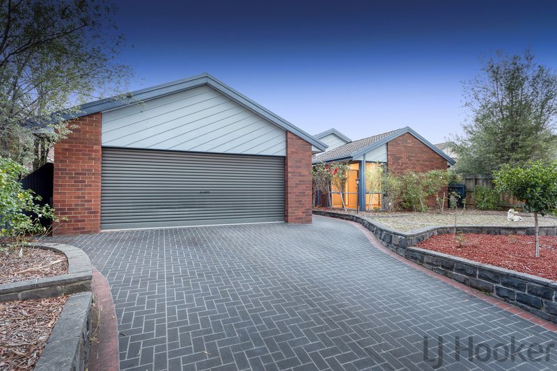 6 The Fairway, Rowville VIC 3178