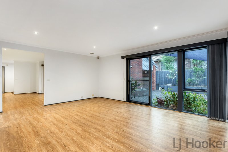 Photo - 6 The Fairway, Rowville VIC 3178 - Image 9