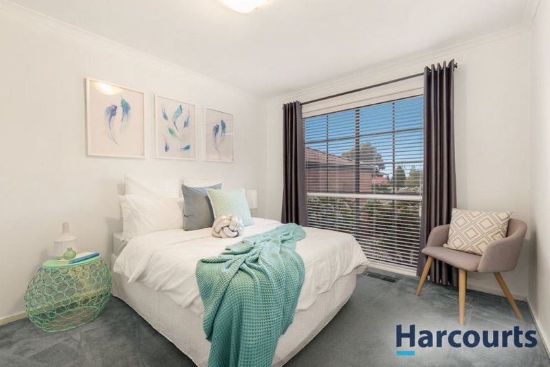 Photo - 6 The Grange, Wantirna VIC 3152 - Image 8