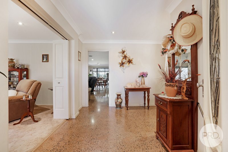 Photo - 6 The Grove, Tamworth NSW 2340 - Image 3