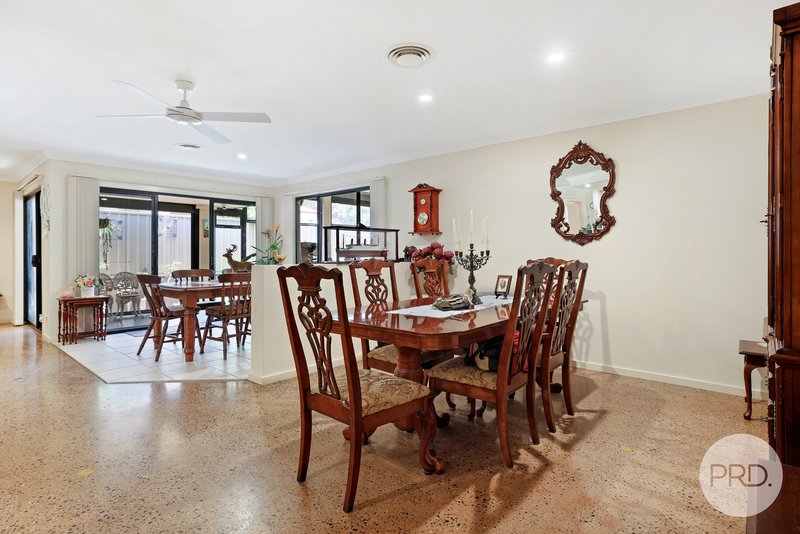 Photo - 6 The Grove, Tamworth NSW 2340 - Image 8