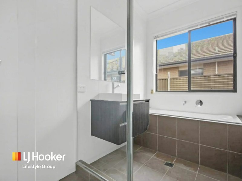 Photo - 6 The Hermitage Way, Gregory Hills NSW 2557 - Image 7