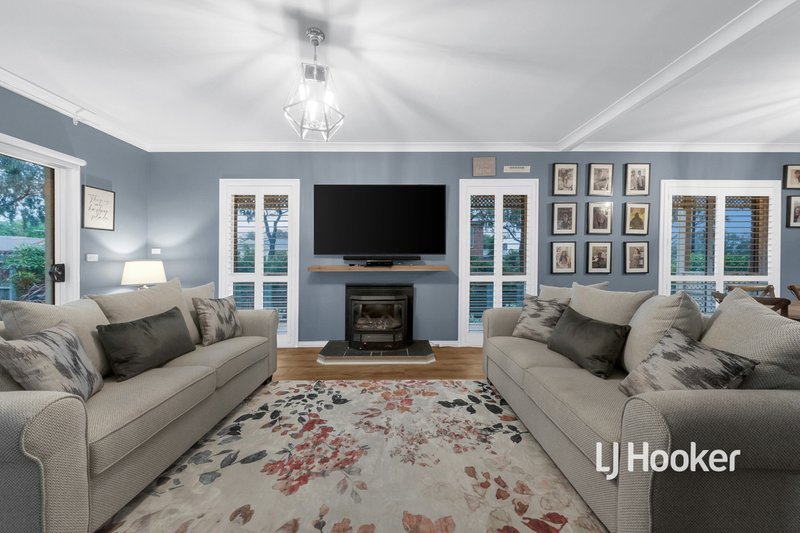 Photo - 6 The Promenade, Point Cook VIC 3030 - Image 3