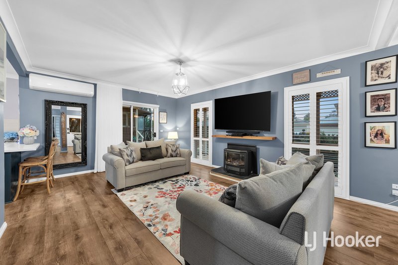 Photo - 6 The Promenade, Point Cook VIC 3030 - Image 4