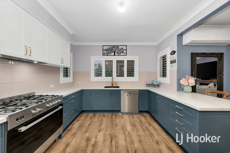 Photo - 6 The Promenade, Point Cook VIC 3030 - Image 6