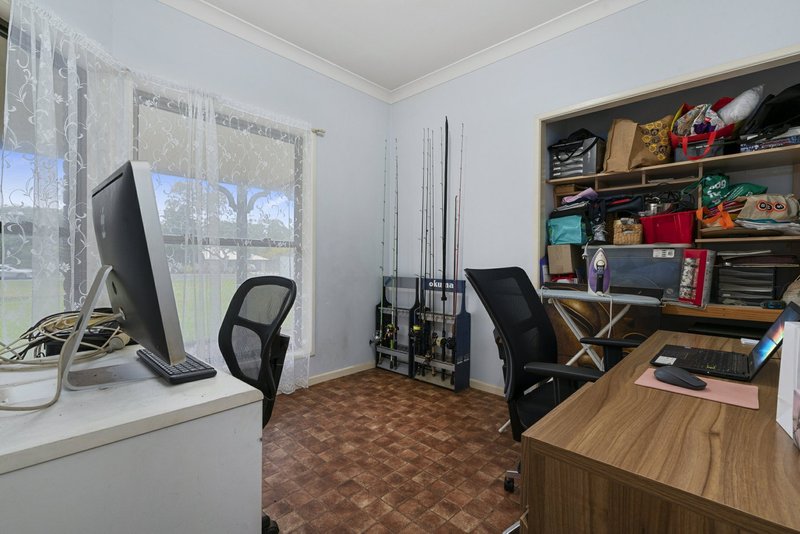 Photo - 6 Thornbill Drive, Upper Caboolture QLD 4510 - Image 11