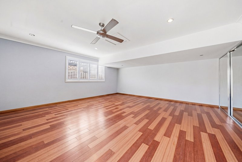 Photo - 6 Thornbill Place, Burleigh Waters QLD 4220 - Image 17