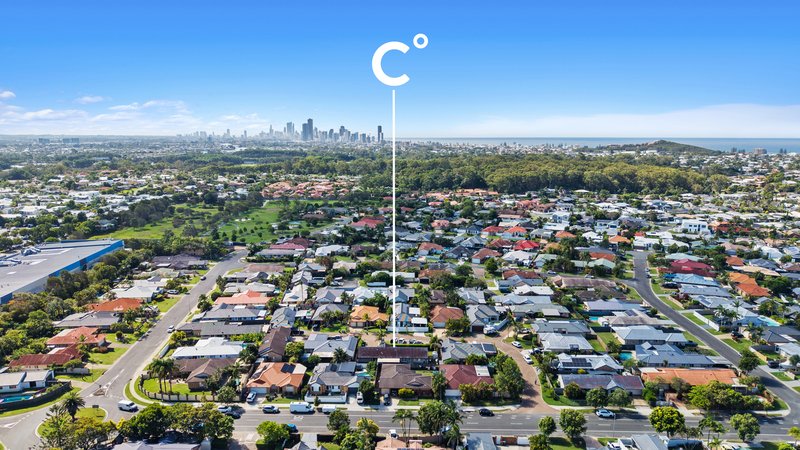 Photo - 6 Thornbill Place, Burleigh Waters QLD 4220 - Image 24