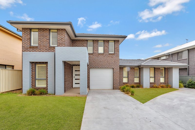 6 Thursday Place, Green Valley NSW 2168