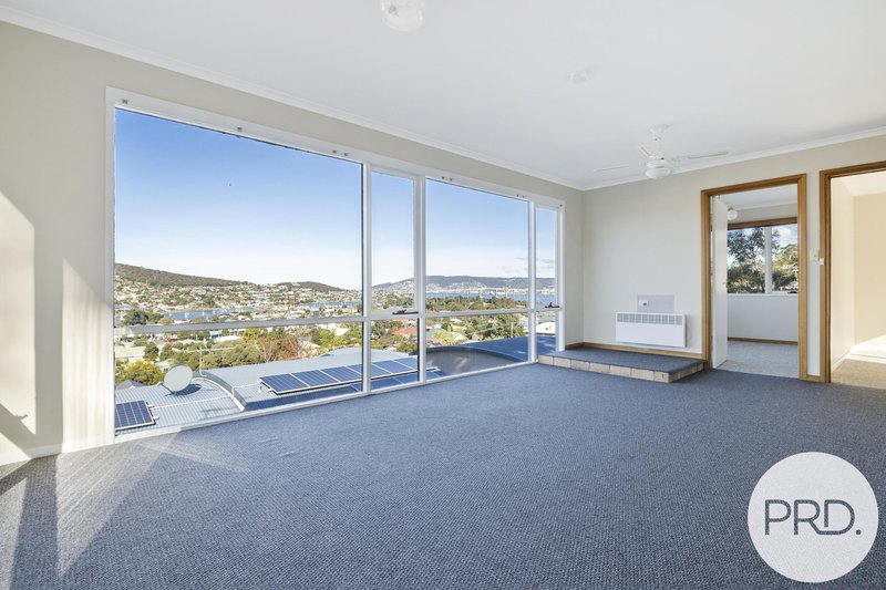 Photo - 6 Tianna Road, Lindisfarne TAS 7015 - Image 4