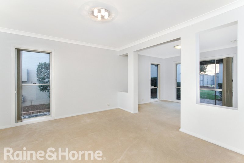 Photo - 6 Tilbury Avenue, Stanhope Gardens NSW 2768 - Image 7