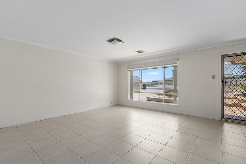 Photo - 6 Timaru Way, Wallaroo SA 5556 - Image 8