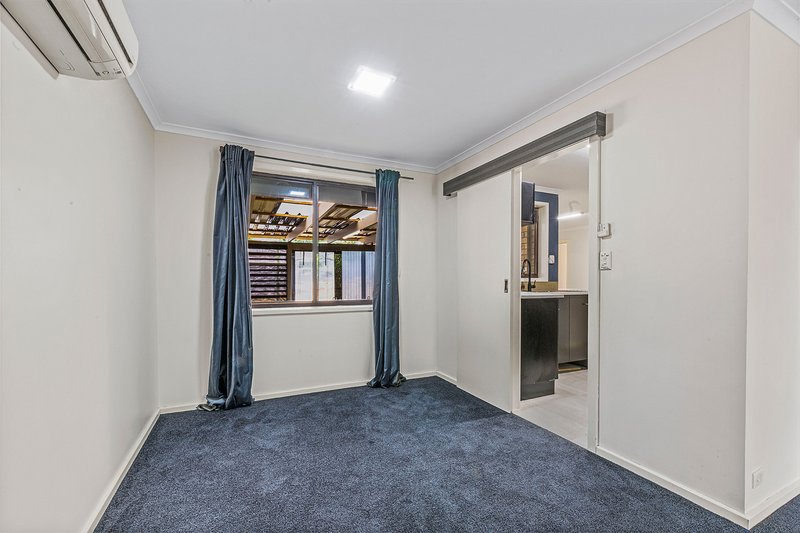 Photo - 6 Timothy Road, Morphett Vale SA 5162 - Image 5