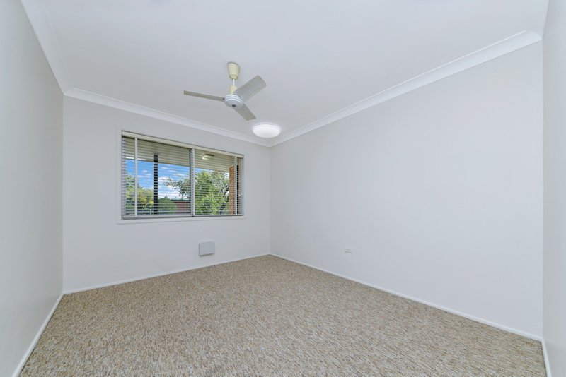 Photo - 6 Tinglewood Street, Kirwan QLD 4817 - Image 6