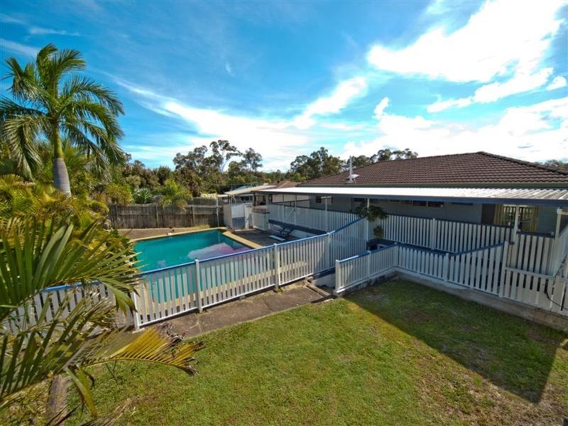 6 Tiverton Street, Everton Hills QLD 4053