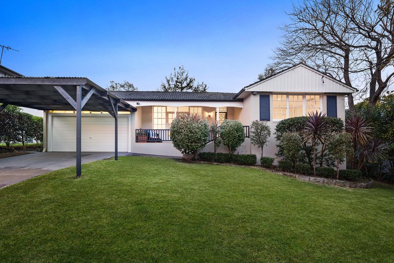 Photo - 6 Tobruk Avenue, St Ives NSW 2075 - Image 1