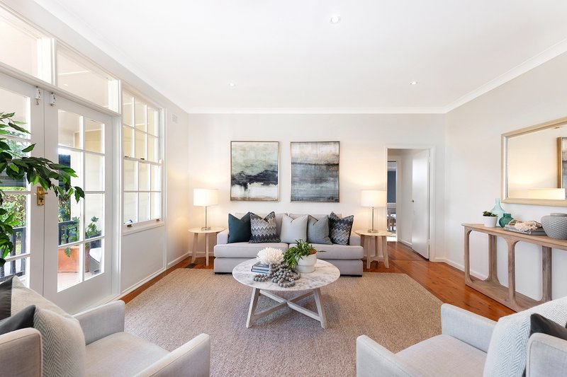 Photo - 6 Tobruk Avenue, St Ives NSW 2075 - Image 4