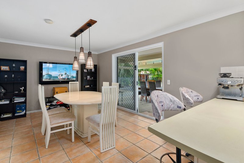 Photo - 6 Togos Avenue, Currumbin Waters QLD 4223 - Image 7