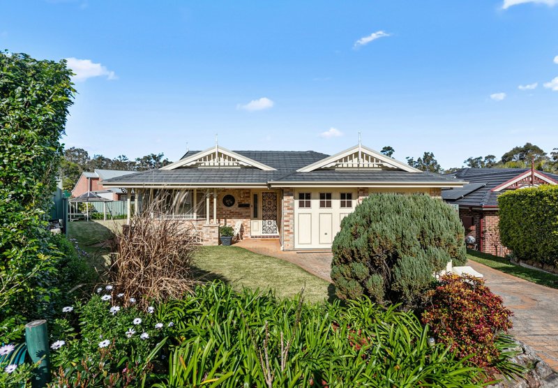 6 Toohey Cove, Eleebana NSW 2282