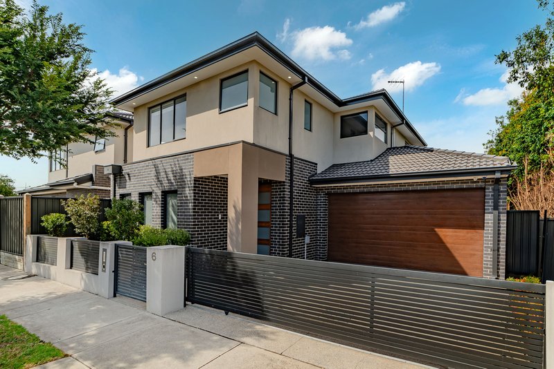 6 Topiary Way, Roxburgh Park VIC 3064