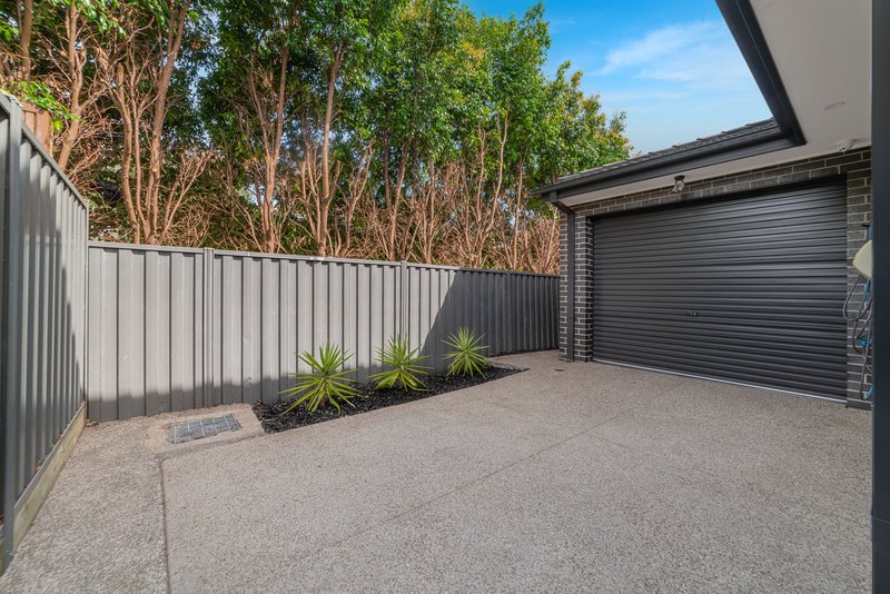 Photo - 6 Topiary Way, Roxburgh Park VIC 3064 - Image 33