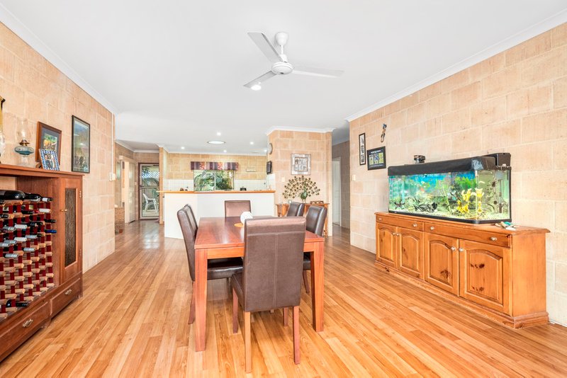 Photo - 6 Torquay Place, Tarcoola Beach WA 6530 - Image 7