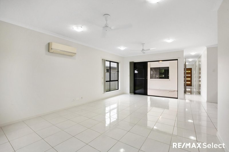 Photo - 6 Trasero Lane, Beaconsfield QLD 4740 - Image 6