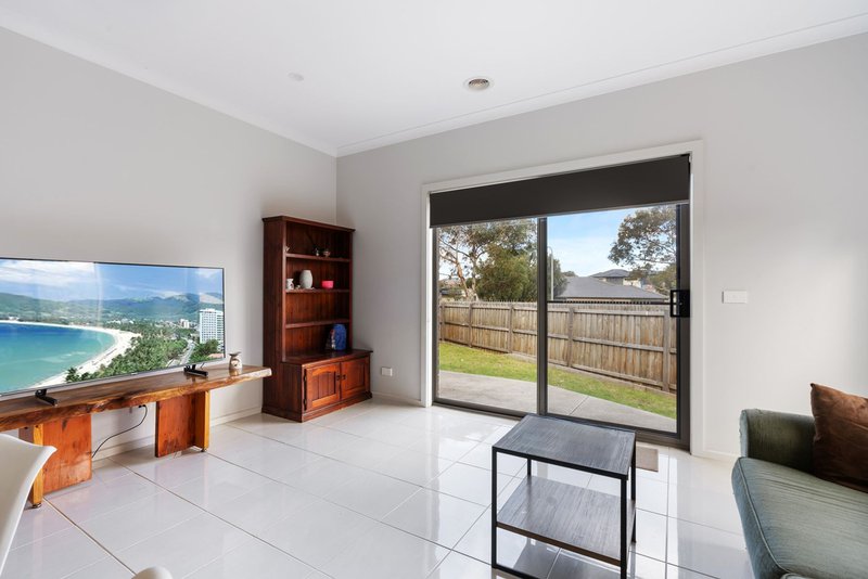 Photo - 6 Trask Rise, Bacchus Marsh VIC 3340 - Image 5