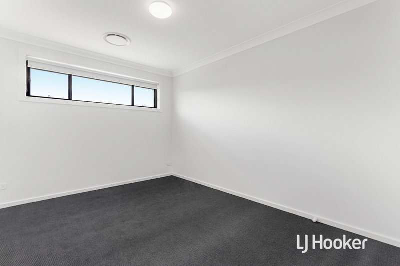 Photo - 6 Treefern Street, Marsden Park NSW 2765 - Image 7