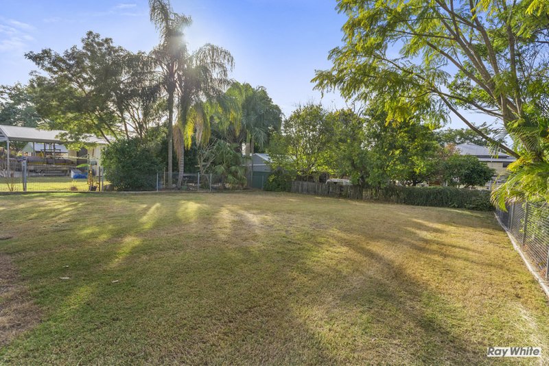 Photo - 6 Tregair Street, Newtown QLD 4305 - Image 13