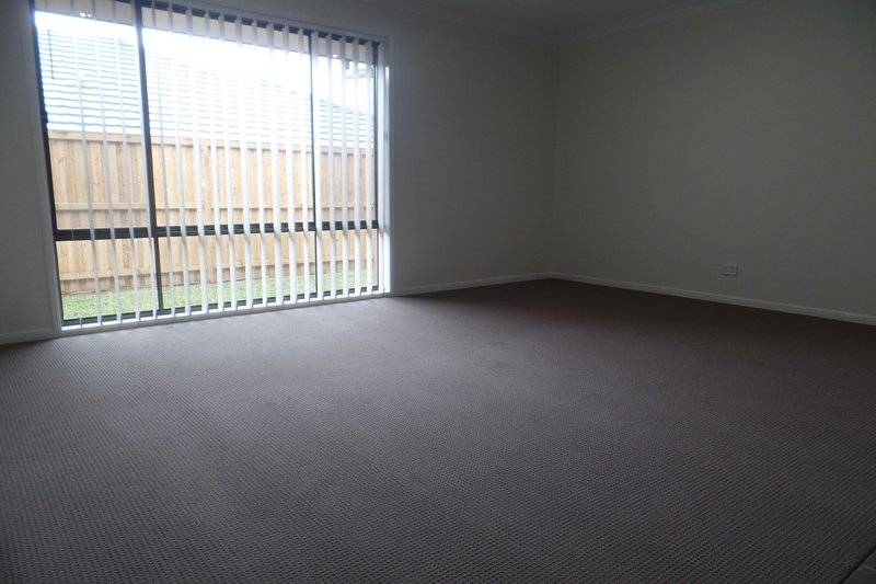 Photo - 6 Triller Street, Aberglasslyn NSW 2320 - Image 2