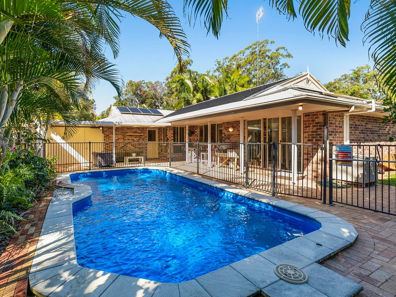 Photo - 6 Troon Court, Tewantin QLD 4565 - Image 9