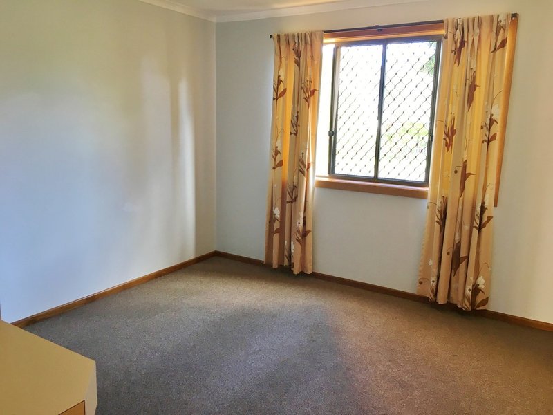 Photo - 6 Tuite Street, Kingaroy QLD 4610 - Image 4